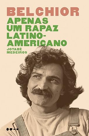Um livro revelador sobre uma figura fascinante da mpb que merece ser mais conhecida do público. Um artista às vezes enigmático, sempre refinado e imensamente popular.  Caderno de imagens em cores. Discografia completa.  A morte de Belchior, em abril de 2017, foi uma comoção nacional. Dez anos antes, o artista desaparecera. Foi a partir do mistério desse sumiço que Jotabê Medeiros deu início à pesquisa para um livro sobre o autor de clássicos como “Velha Roupa Colorida”, “Alucinação” e “Como nossos pais”. Realizou dezenas de entrevistas com parceiros musicais, amigos, familiares e produtores de seus discos. Apenas um rapaz latino-americano traz períodos pouco conhecidos da vida de Belchior, como os anos em que passou em um mosteiro, na adolescência. Foi ali que o artista travou seu primeiro contato com a literatura e a filosofia e habituou-se ao silêncio e à introspecção que seriam características marcantes até o fim da vida.